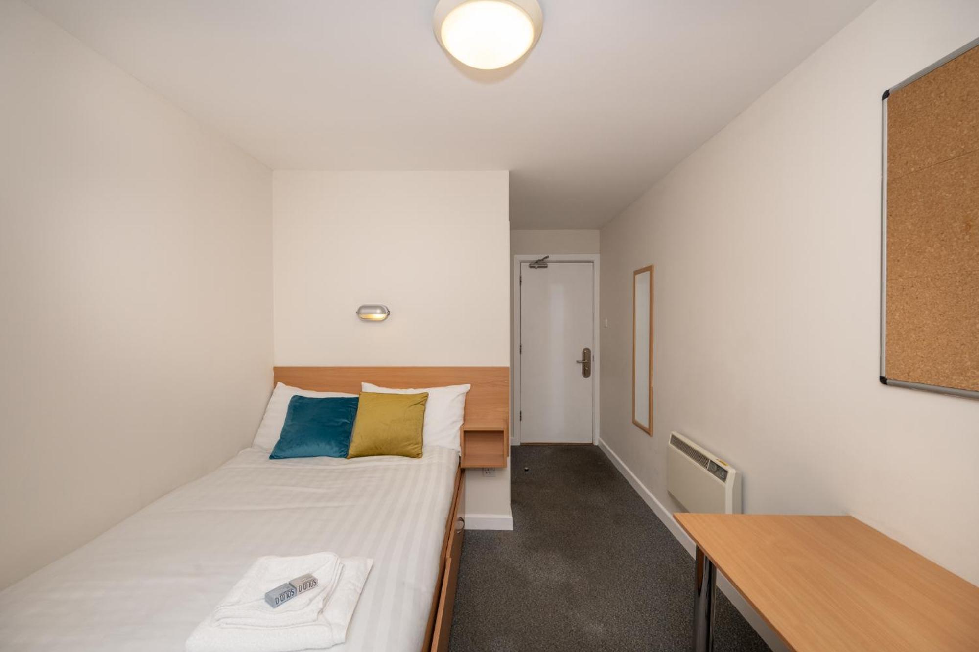 Victoria Lodge - Ucc Summer Beds Корк Екстер'єр фото