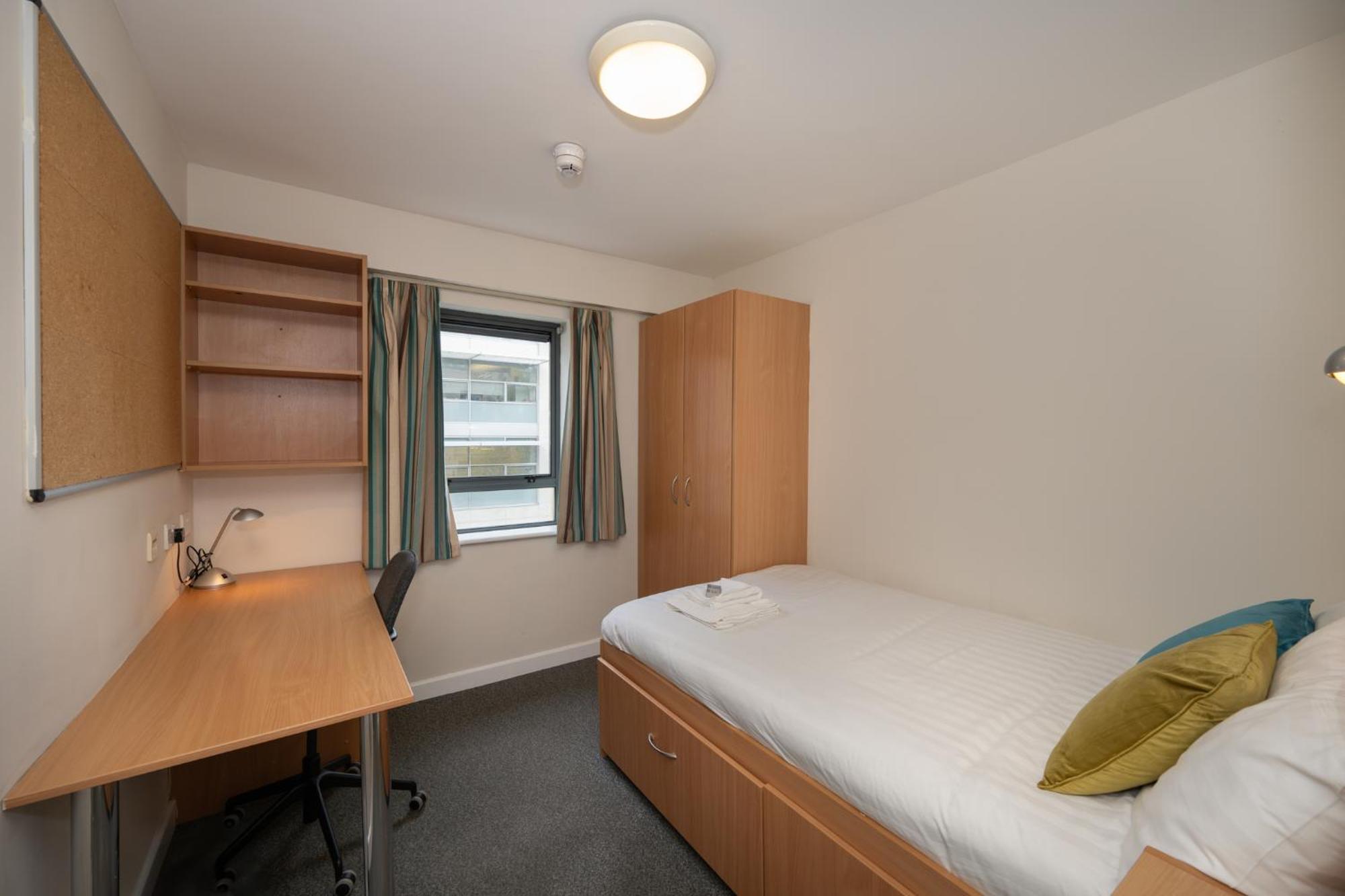 Victoria Lodge - Ucc Summer Beds Корк Екстер'єр фото