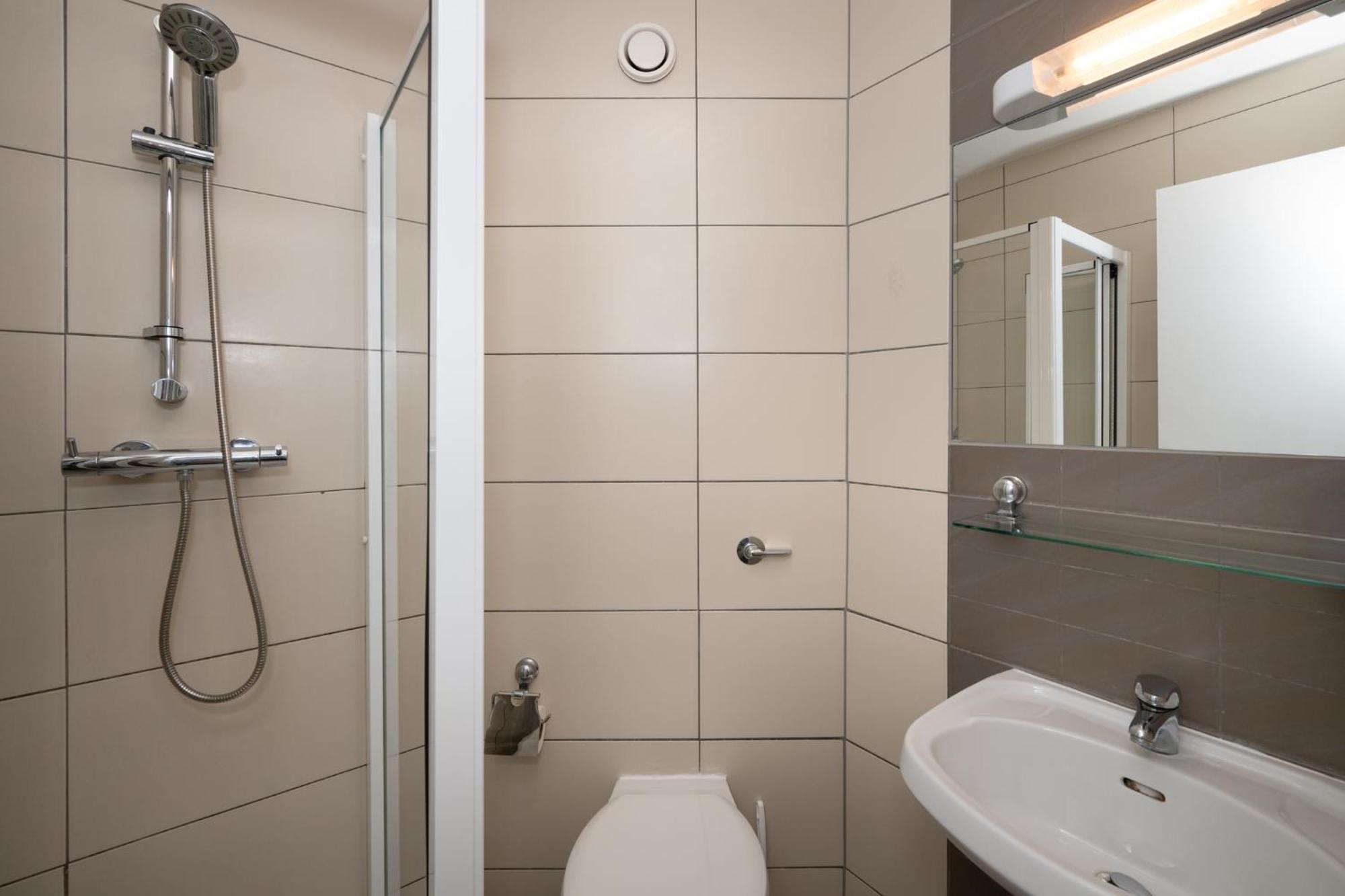 Victoria Lodge - Ucc Summer Beds Корк Екстер'єр фото