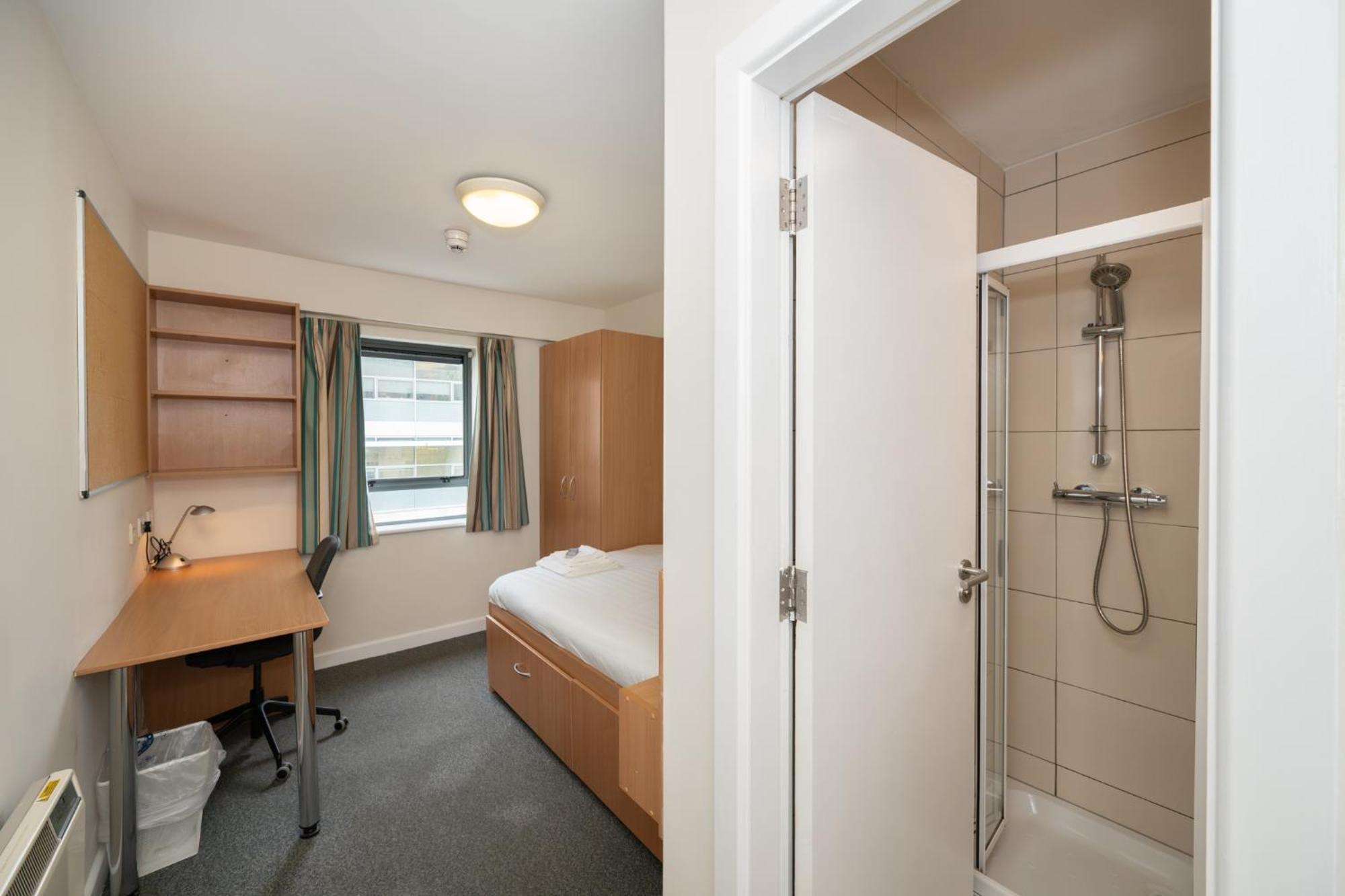 Victoria Lodge - Ucc Summer Beds Корк Екстер'єр фото